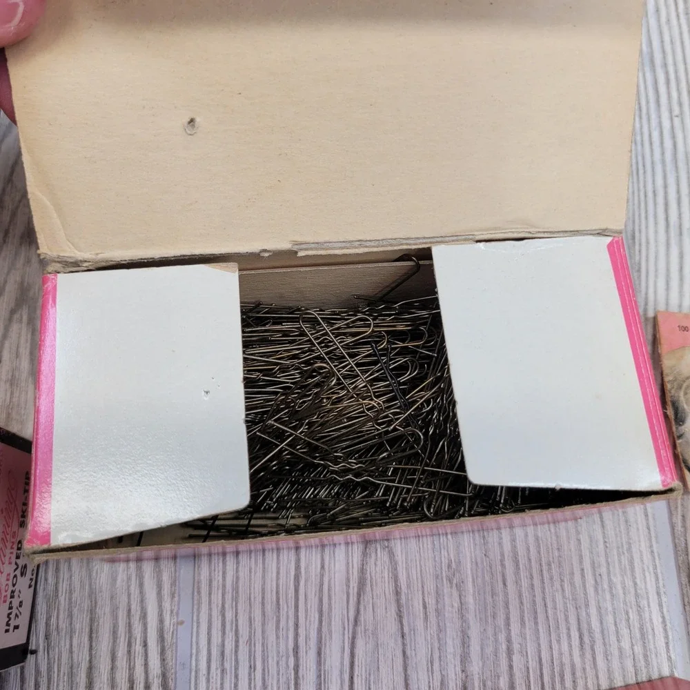 Lot of Flamingo Bob Pins Hair Ball Tipped Salon Set Professional Mid Century Vtg